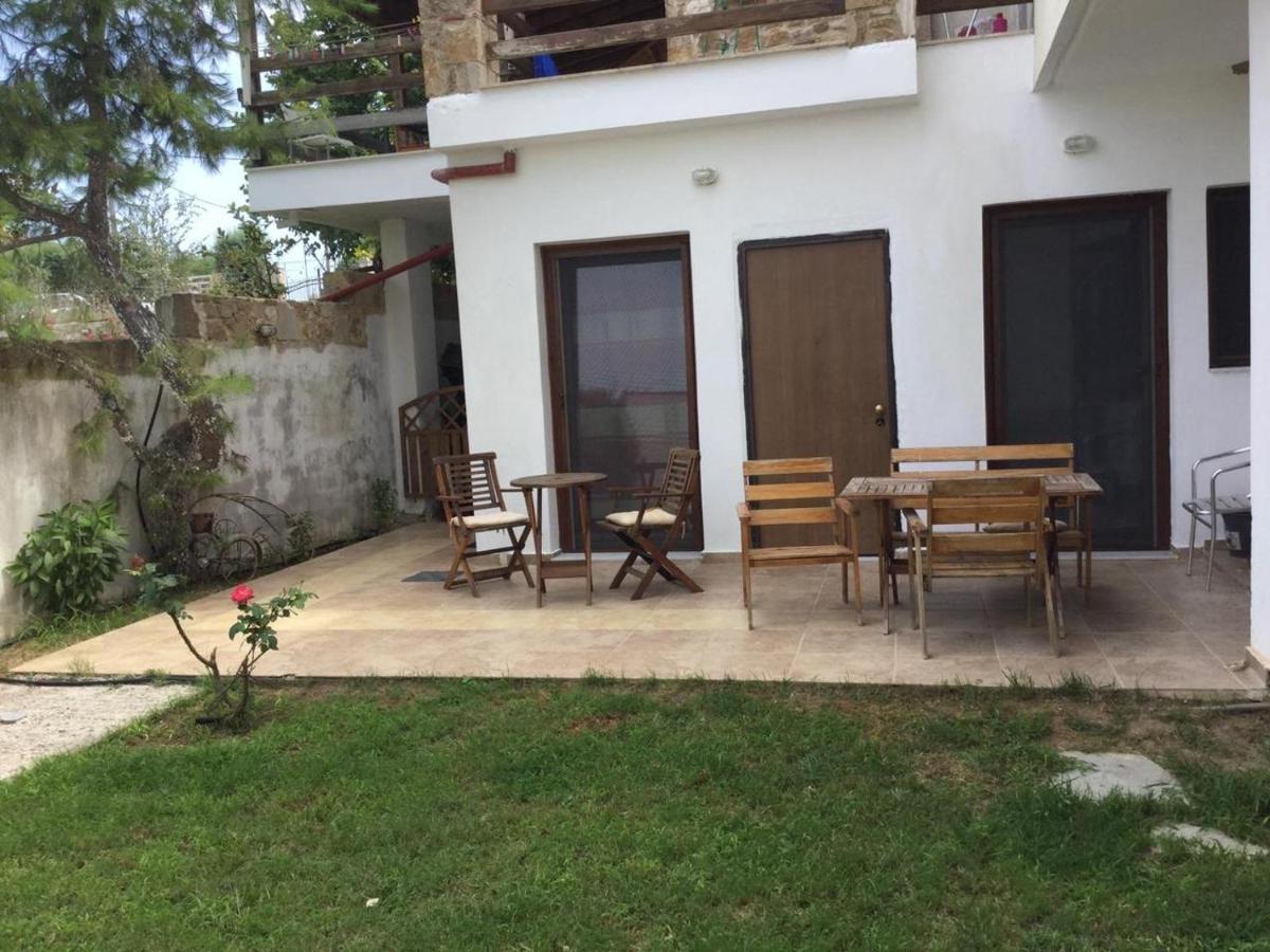 Peaceful Apartments In Elani Bagian luar foto