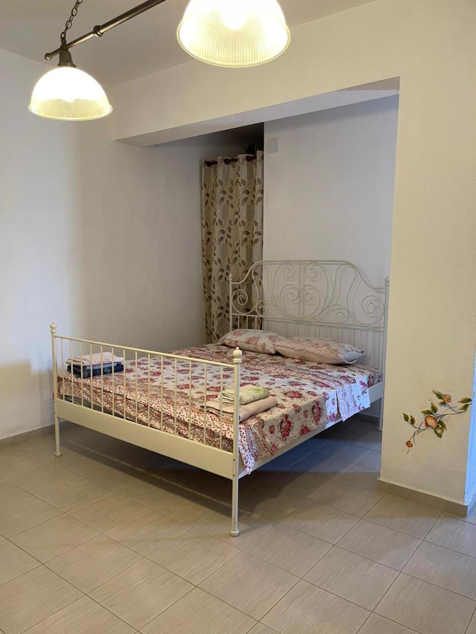 Peaceful Apartments In Elani Bagian luar foto